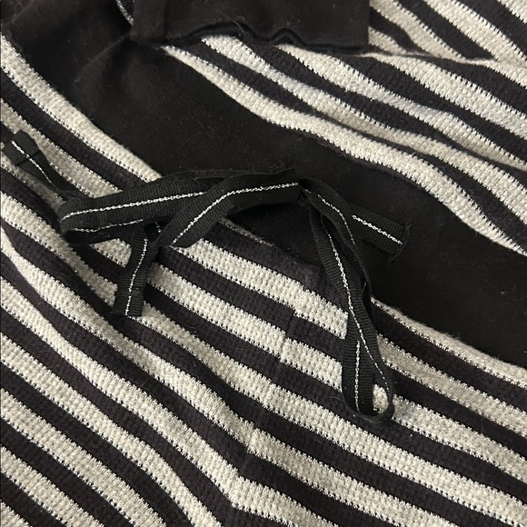 Victoria's Secret Pajama - Picture 4 of 6